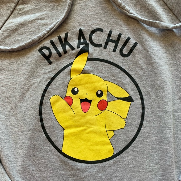 Pokémon Pikachu hoodie - Picture 2 of 3
